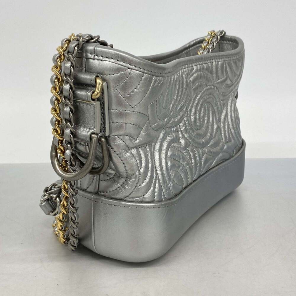 CHANEL Gold Shoulder Bag - Picture 2 of 10